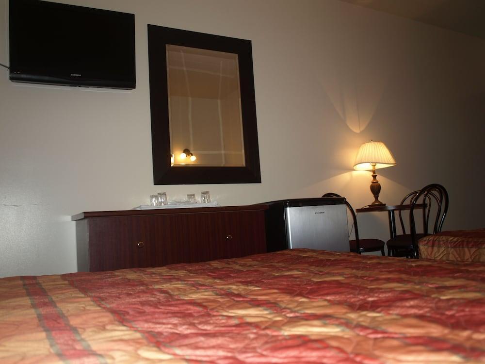 Econo Lodge Montréal Eksteriør billede