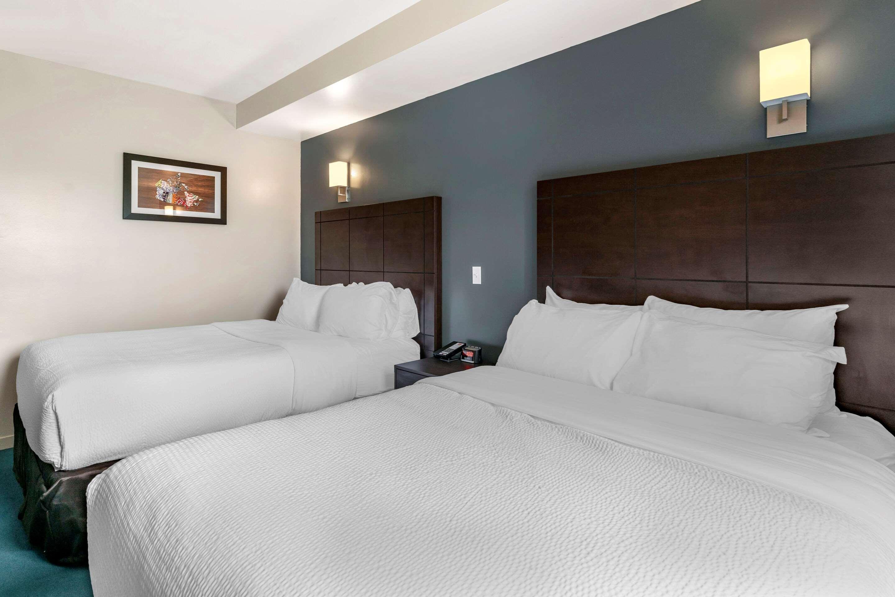 Econo Lodge Montréal Eksteriør billede